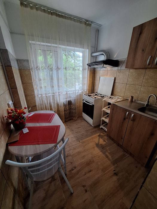 Inchiriez apartament 2 camere Focsani