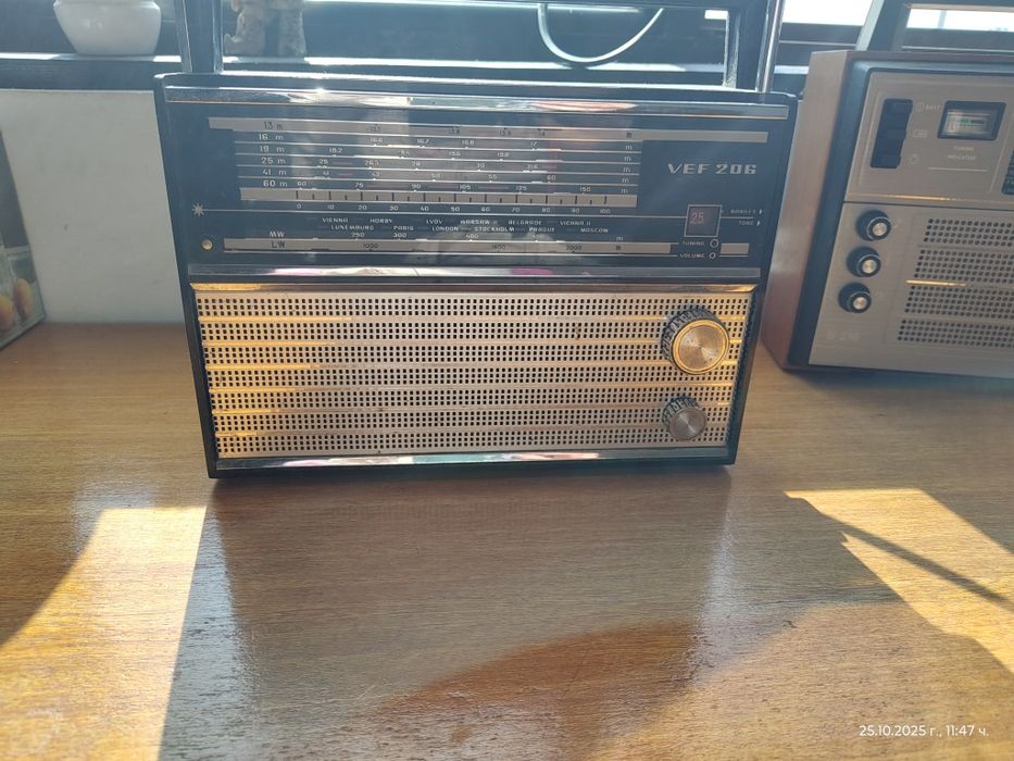 Радио VEF 206 транзистор приемник ВЕФ