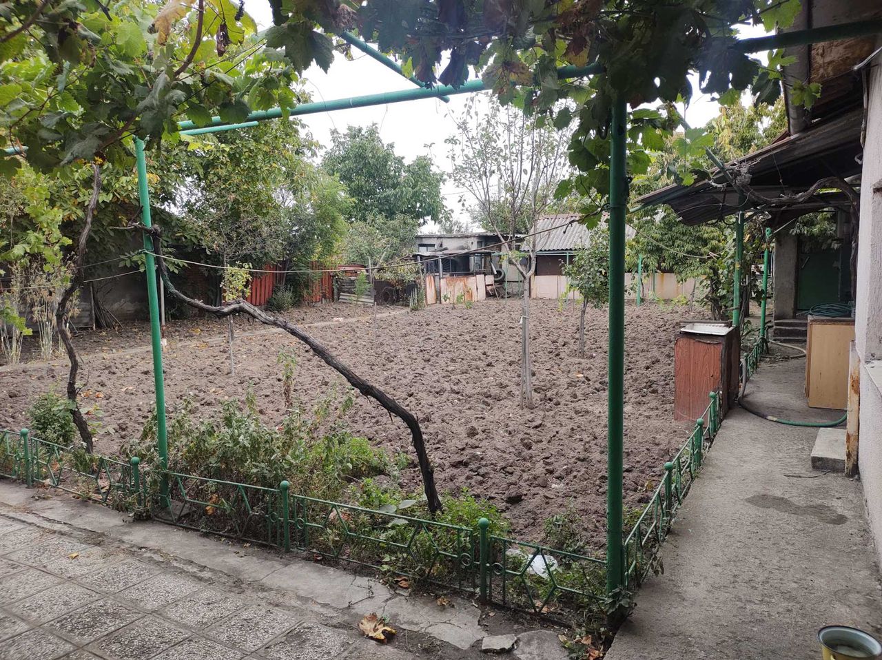 Продава се Къща в Гълъбово - 250 кв.м за 123 €/кв.м - Снимка #1