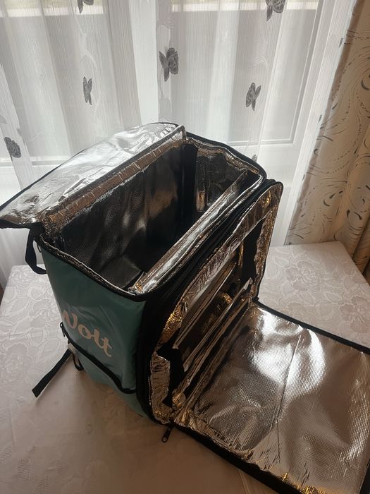 Vand Geanta livrari wolt