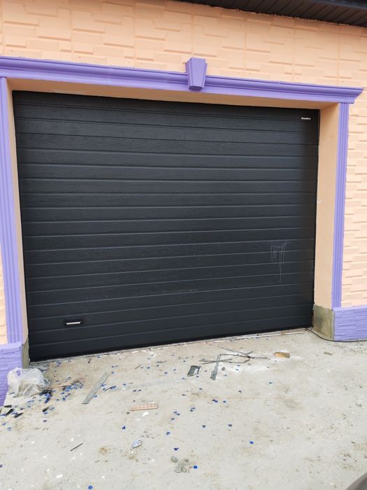 Гаражные секционные ворота