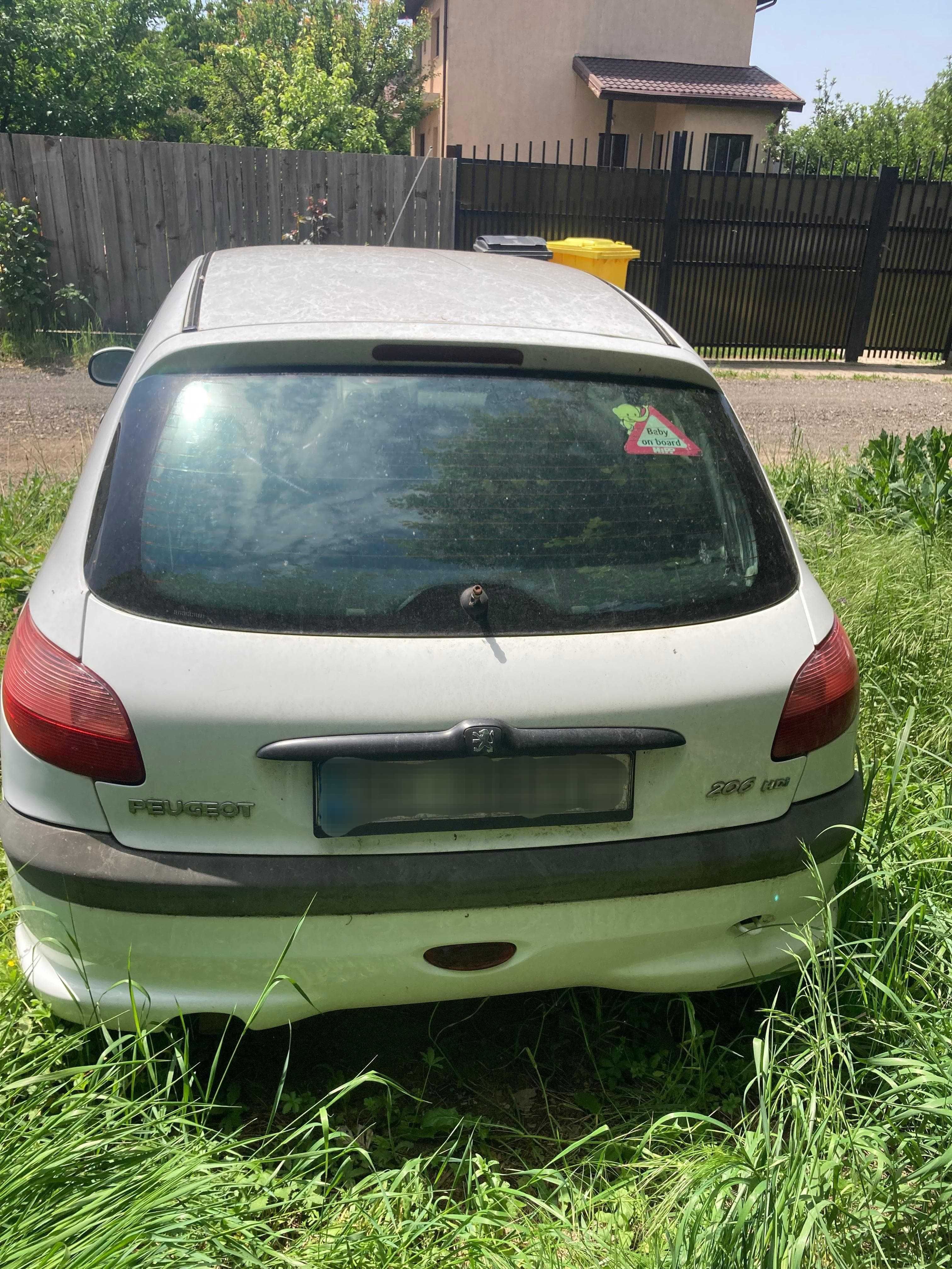 Peugeot 206, an 2001, motorină 1.4 – completă, ideala Remat sau piese