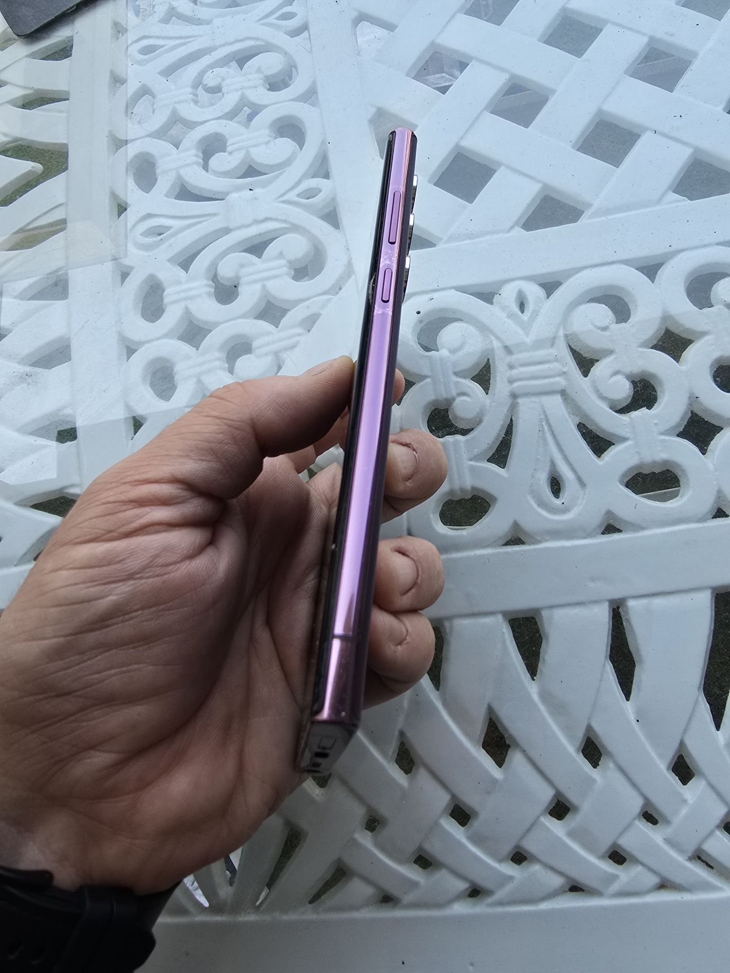 Samsung Galaxy S22 Ultra 256GB – Stare foarte bună