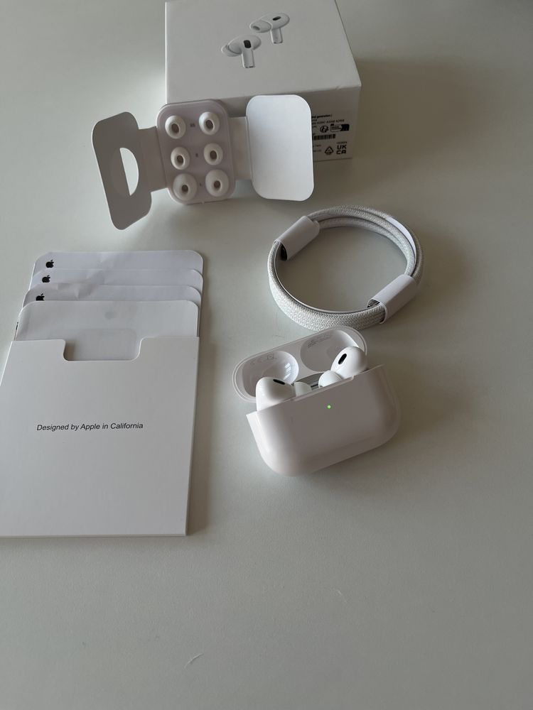 Airpods Pro 2nd Gen с 1 година гаранция в Apple