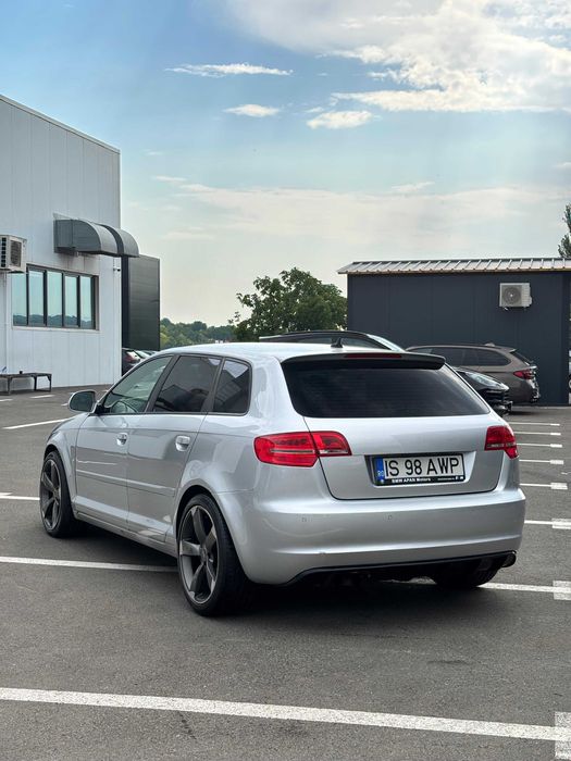 Audi A3 8PA Sportback S-Line 2.0 TDI Manual