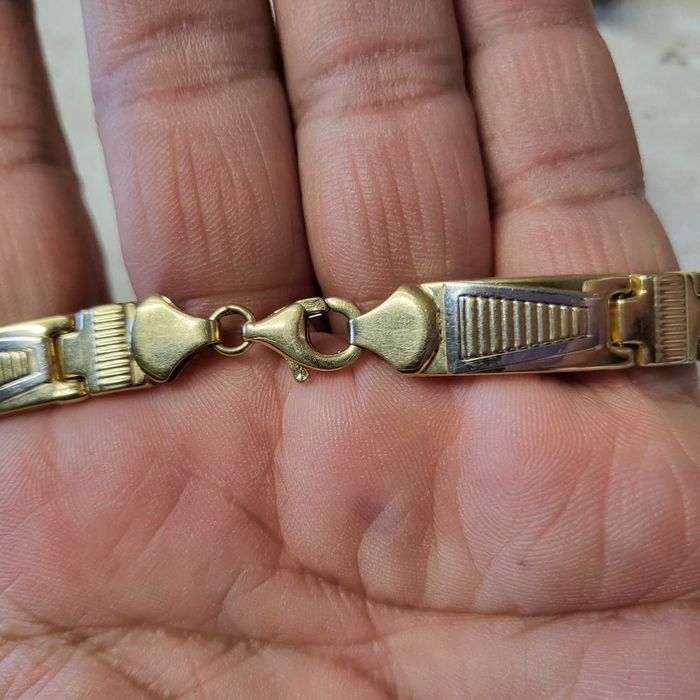 Bratara aur 14k, lungime 22 cm, noua, 8,65gr.