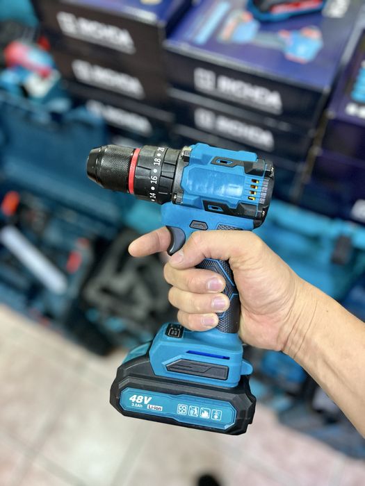 Аккумуляторный шуруповерт, безщеточный шуруповерт