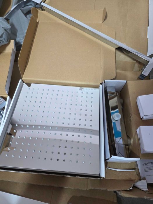 Sistem de duș cu termostat și suport de perete SCHÜTTE 60049