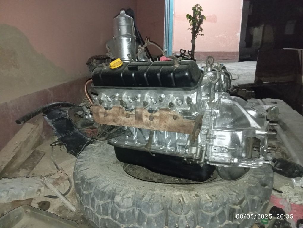 Gaz 53 mator sotiladi xolati yangi