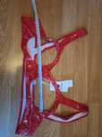 Sutien decupat din PVC rosu lucios