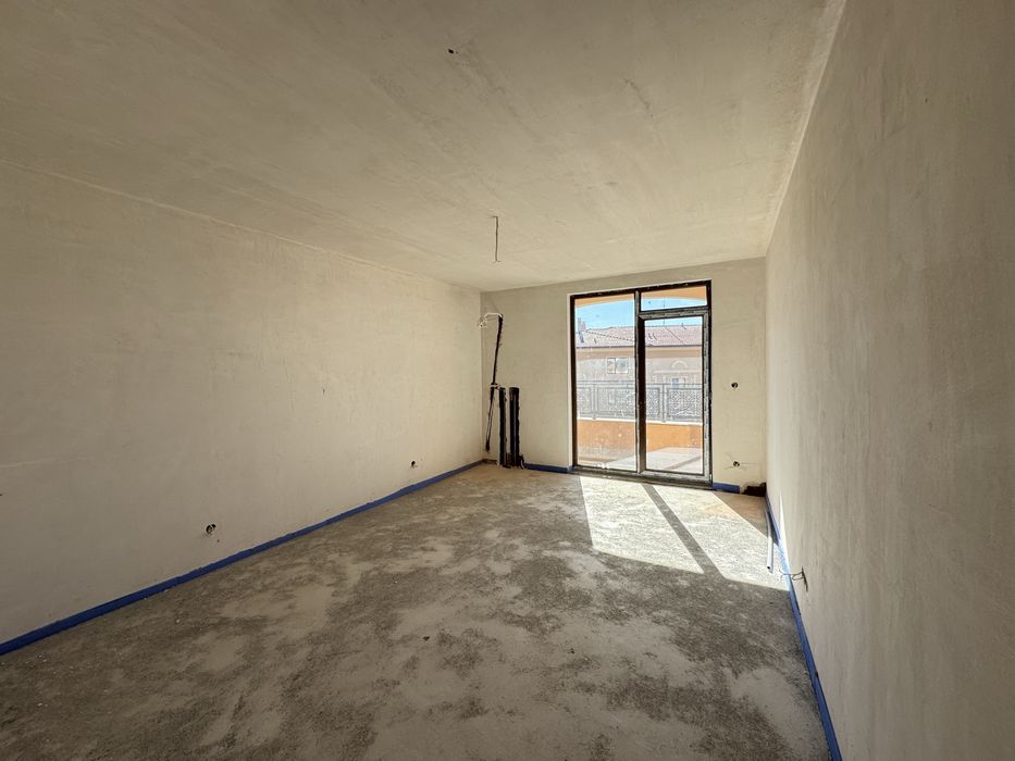 Продава се Тристаен апартамент в Казанлък - 135 кв.м за 1475 €/кв.м - Снимка #16