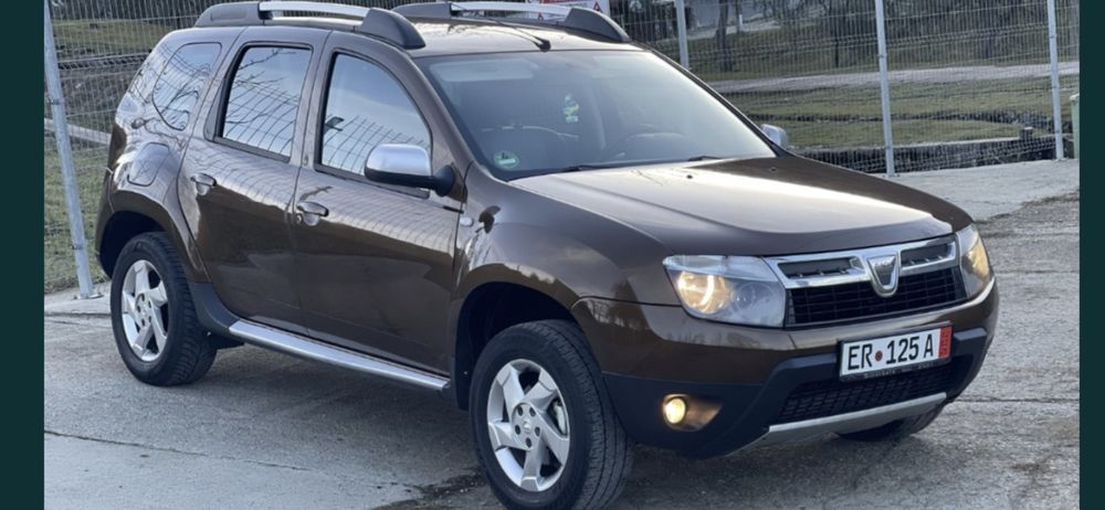 Dacia duster 2012 benzina cu gpl  din Germania