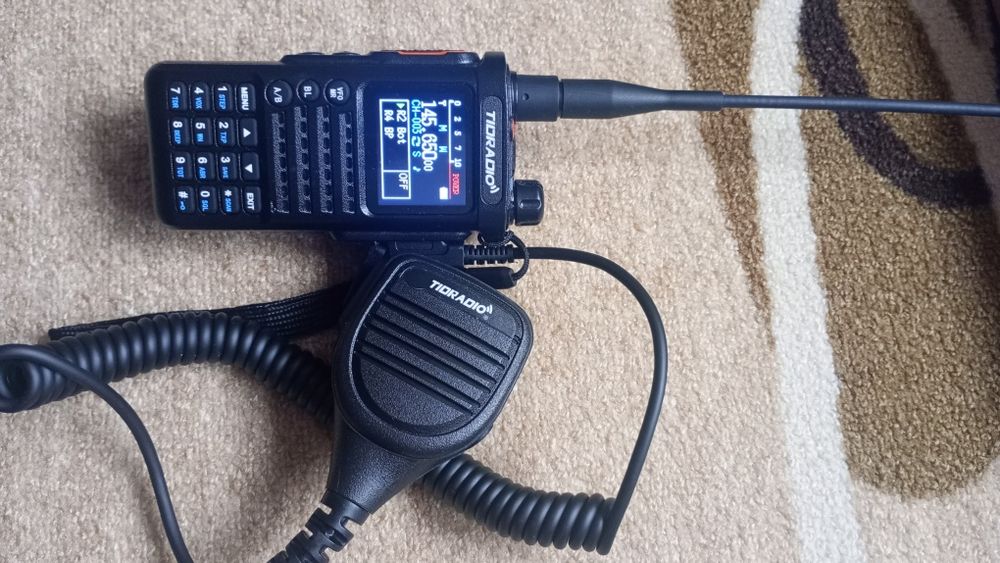 Радиостанция uhf/vhf