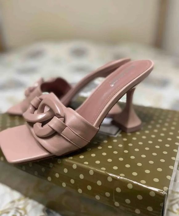 Продам новую обувь