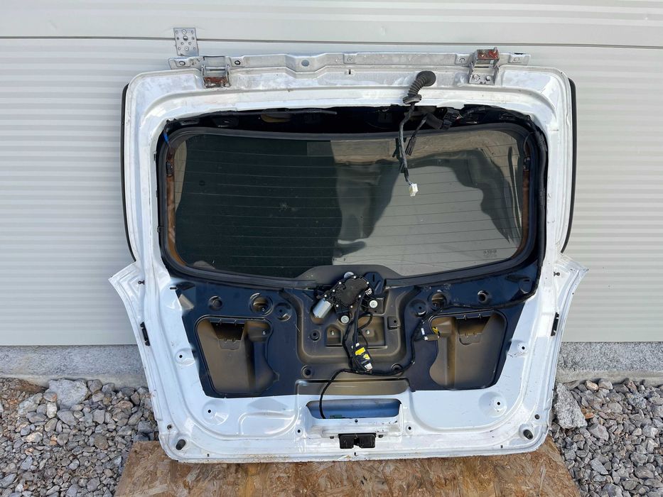 Opel Antara Заден капак 2007/2013 Бял