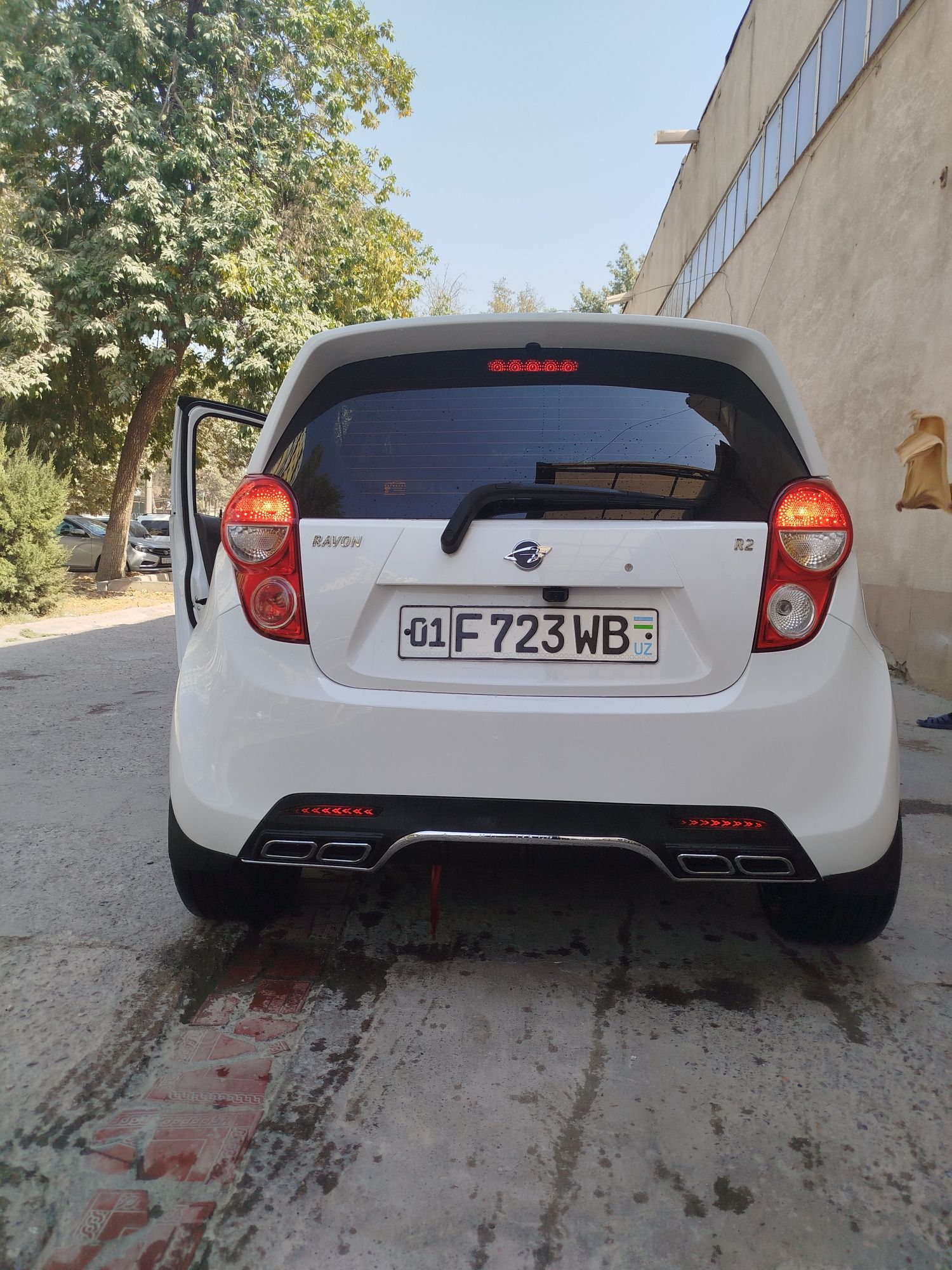 Spark avtomat sotiladi ideal