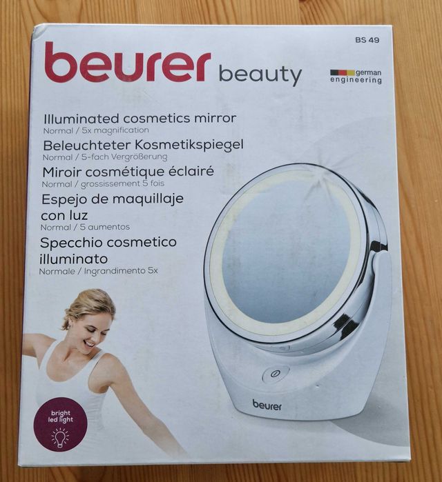 Ново Козметично огледало Beurer BS 49