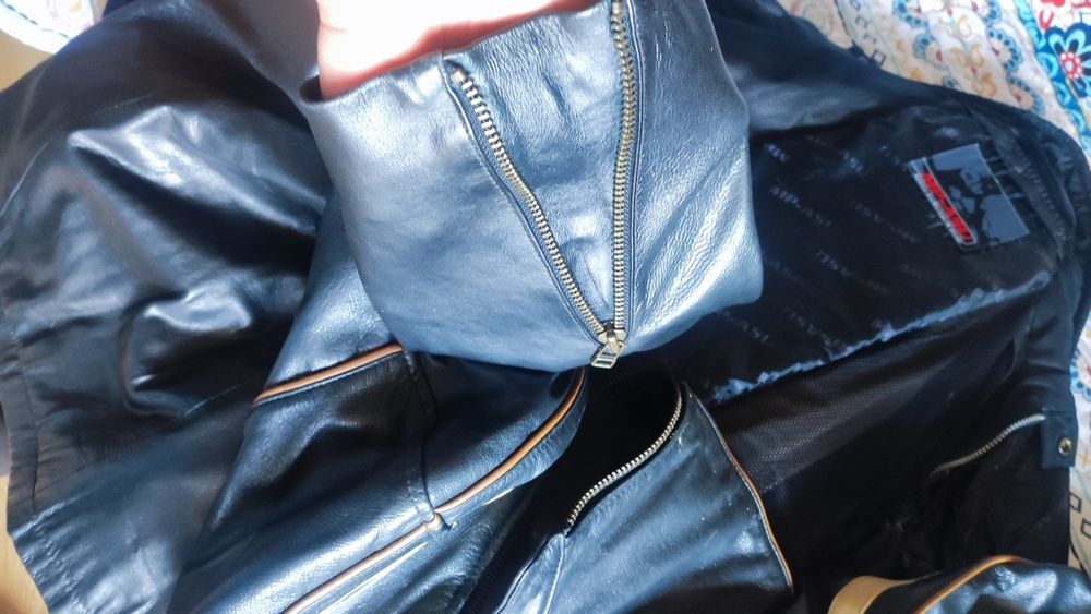 Geaca piele ideala moto marime L Roundtree and Yorke stare foarte buna