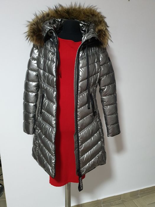 Geaca model de lux italian,gluga din blana naturala, umplutura fulgi