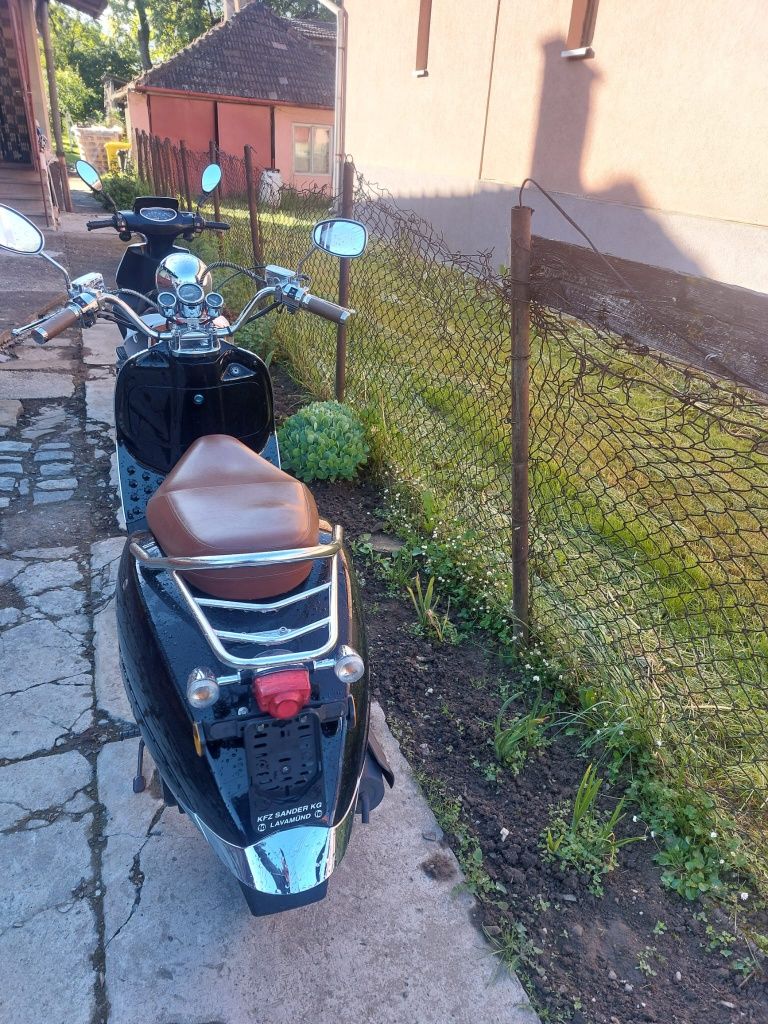 Motoscuter 50 cm