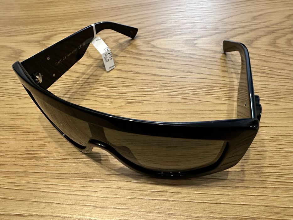 Ochelari soare dama Gucci originali 100% ! GG1950s 001 99-01 130m