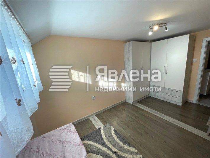 Продава се Двустаен апартамент в Бургас, Възраждане - 50 кв.м за 1360 €/кв.м - Снимка #8