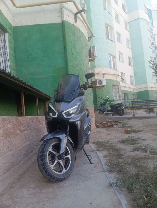 Scooter MaxI Li-Ya Мопед