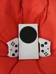 XBOX  series s 512gb