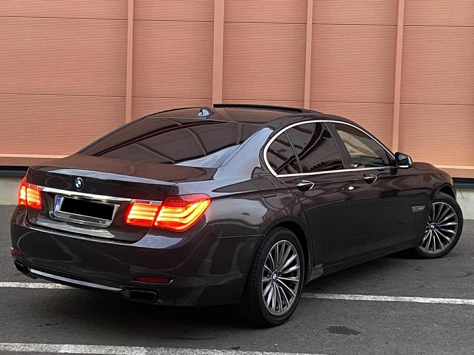 Dezmembrez/Dezmembrari Bmw Seria 7 F01 750I Europa