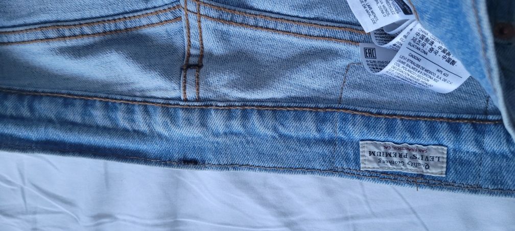 Blugi levi's blue