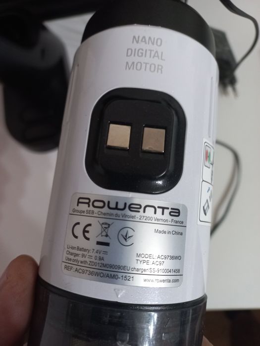 Rowenta X touch aspirator portabil