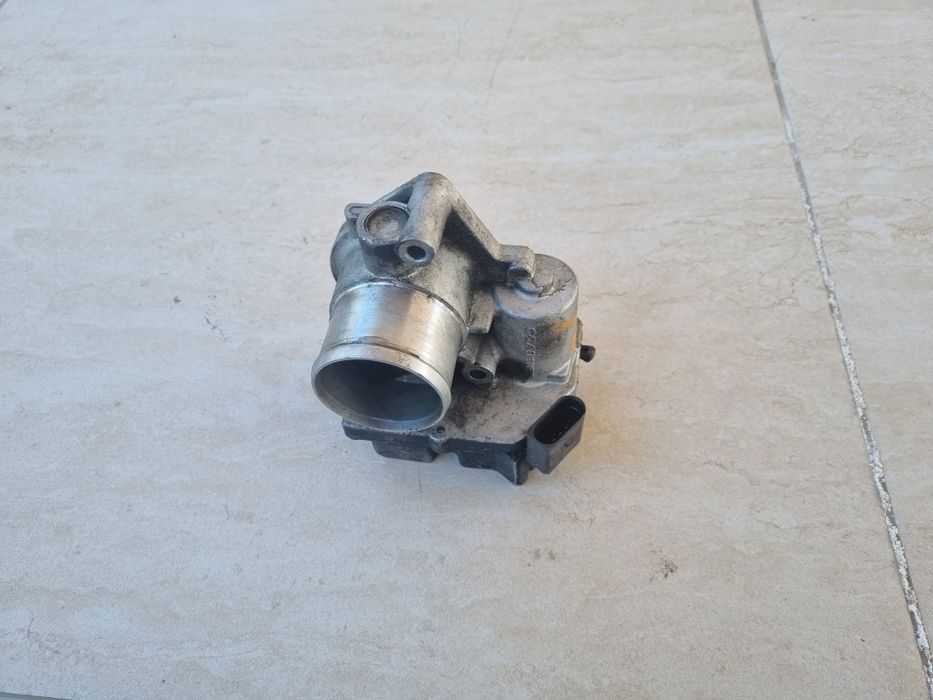 Clapeta accelerație renault scenic 1.9 dci 130cp