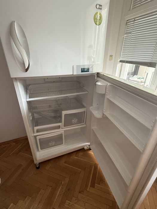 Хладилник LG GR-642TVPF