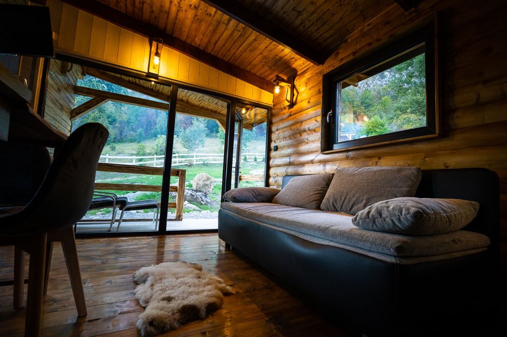 Cabana de inchiriat cu ciubar Everest View in inima Apusenilor