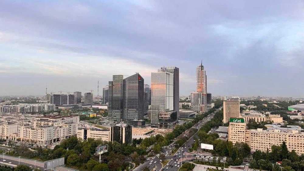 В Центре Ташкента срочно продаётся квартира Nrg U Tower вид на Сити