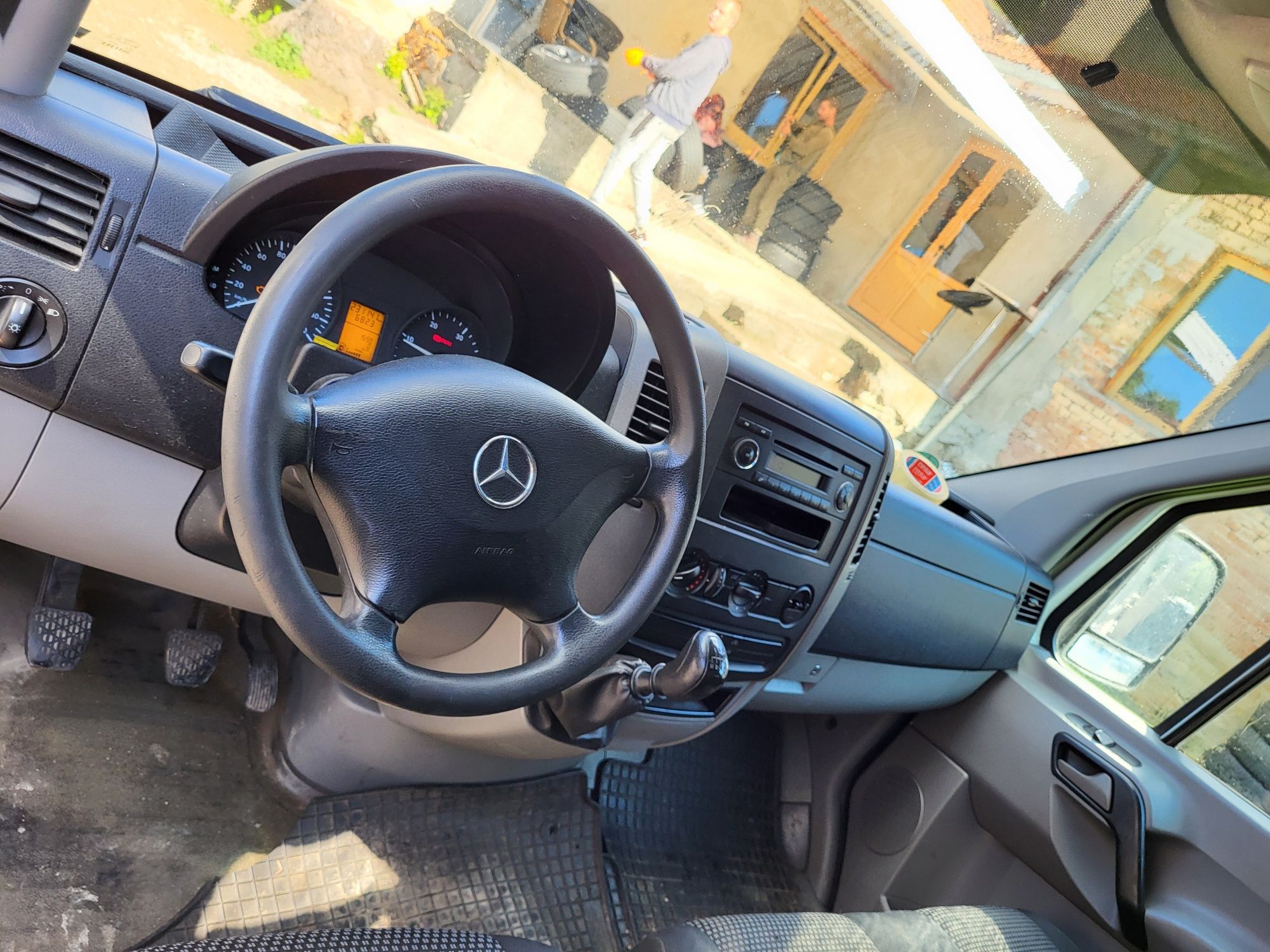 На части Mercedes Sprinter 311 2.2 CDI 110 к.с