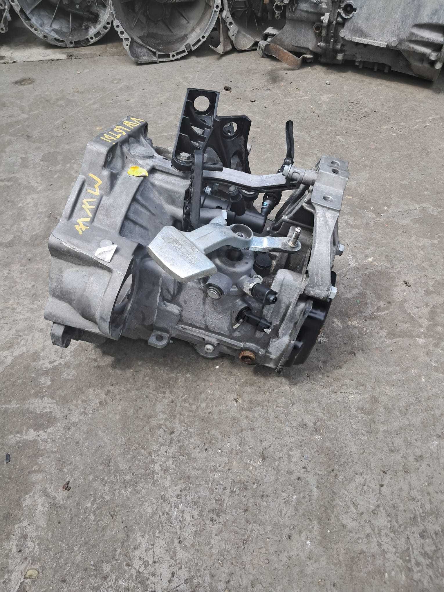 Cutie viteze Golf 7 1.6 TDI 5 trepte start-stop an2012-2018  Octavia 3
