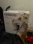 Кухненски робот Kenwood Chef XL kvl4100w
