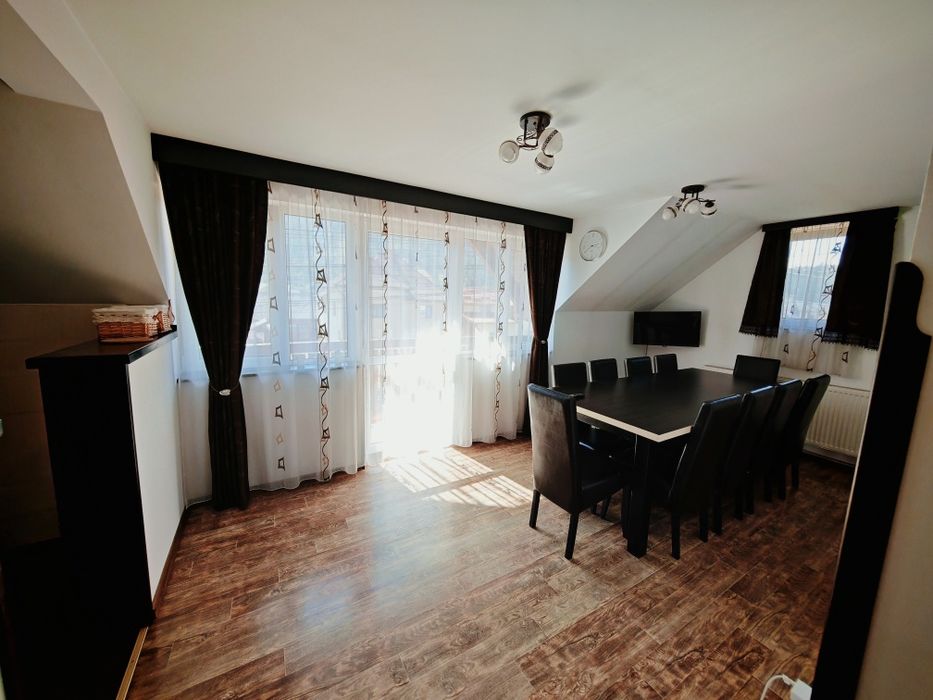 Ofertă Revelion 2025–2026 – Pensiunea DMC House