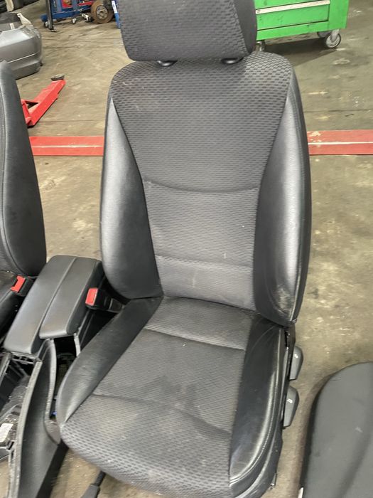 Кожен салон БМВ Е91, Фейслифт (kojen salon e91)