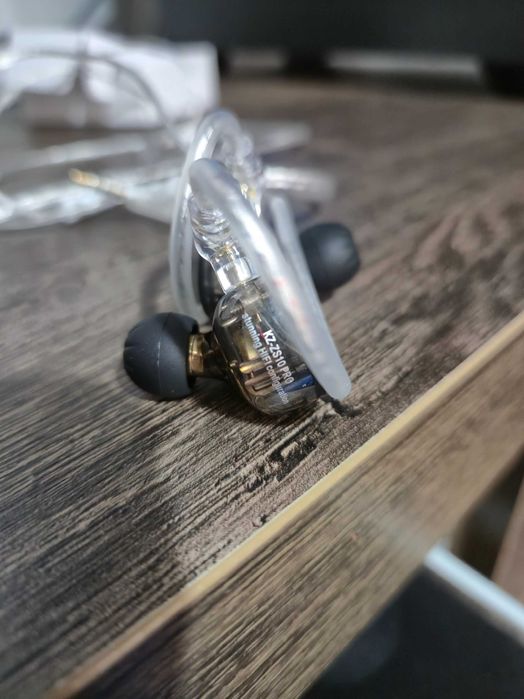 Слушалки KZ-ZS10 Pro Тип Тапички