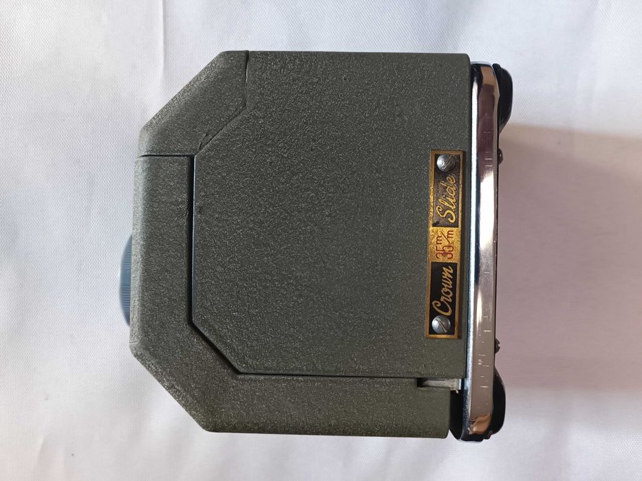 Proiector portabil diapozitive Crown colectie