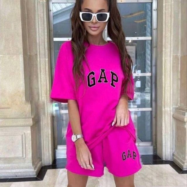 Бомбическая двойка Gap