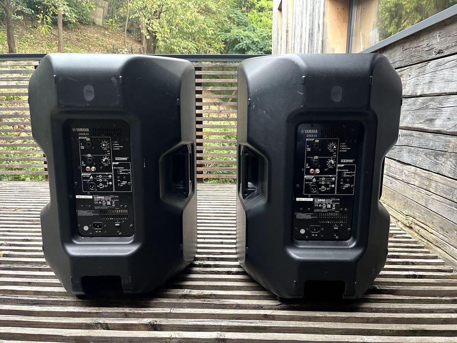 Set 2 Boxe Active Yamaha DBR15, 1000W, 132dB (Stative Incluse)