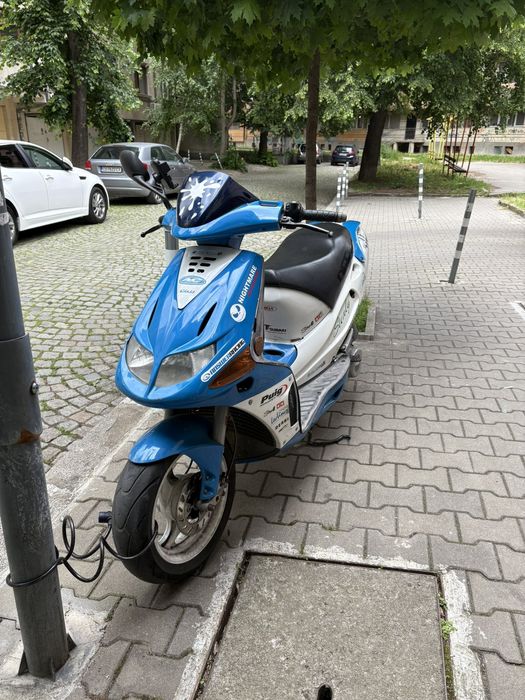 Скутер 50 кубика, Derbi Predator, 50 кубика, 2003, Въздушно охлаждане