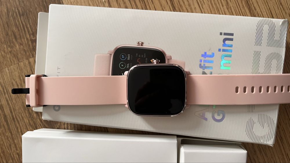 Amazfit gts 2 mini pink