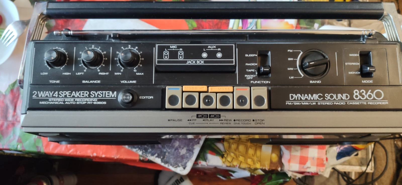 radiocasetofon vintage Toshiba rt-836os