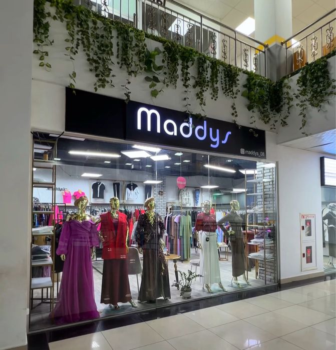 Продам бутик женской одежды