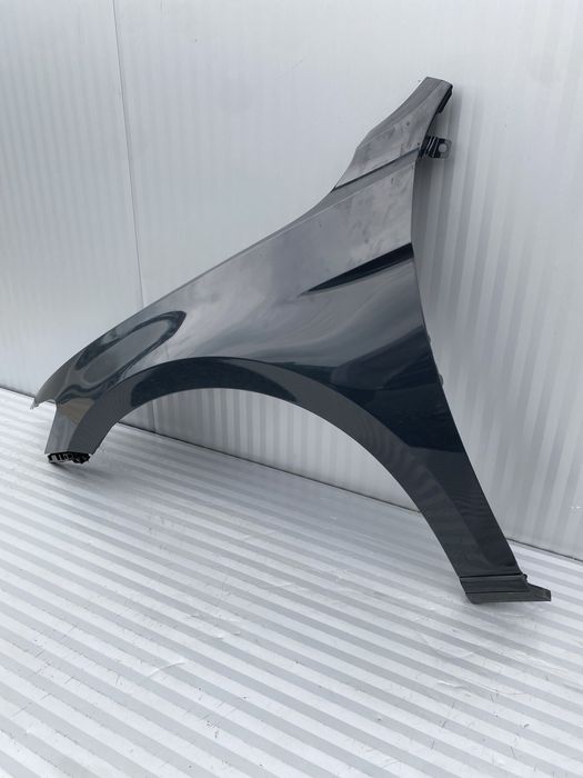 Aripa st fata vw Passat B8 Complecta cod de culoare LI7F 2015-2020