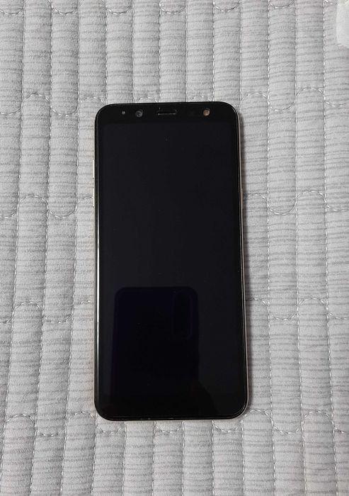 Телефон Samsung Galaxy A6